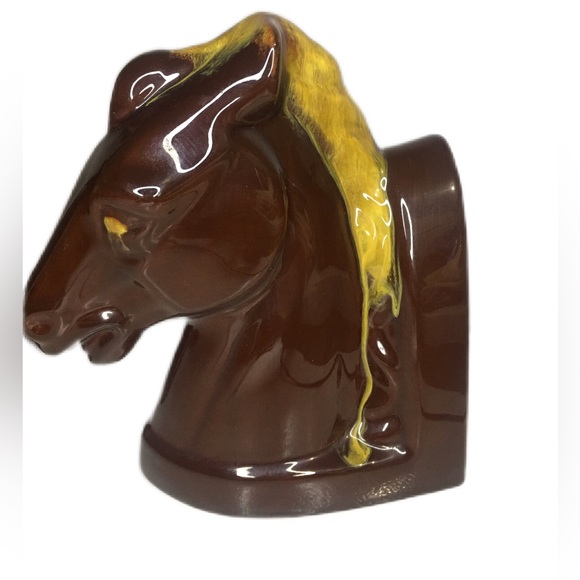 Blue Mountain Pottery Bookends - Picture 5 of 12